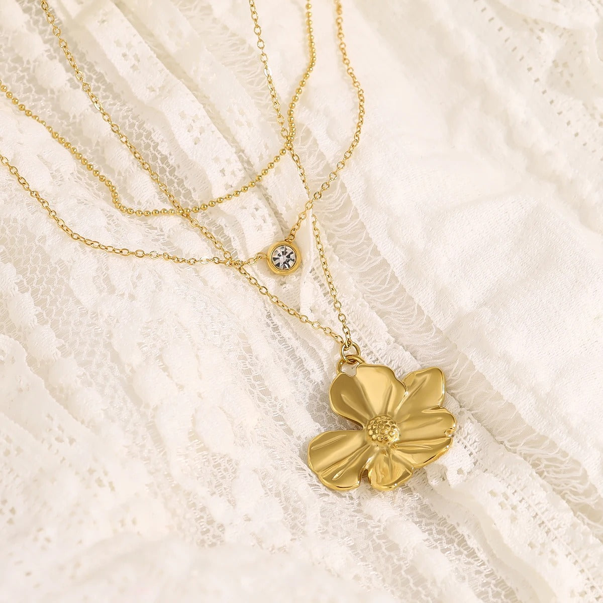 WILD & FREE 18K Gold Plated Flower Pendant Necklace for Women Retro Chic Choker Trendy Jewelry Waterproof