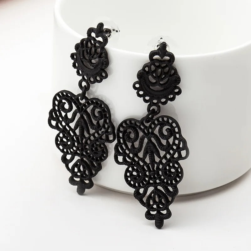 Hollow Carved Flower Drop Earrings for Women Black Gold Statement Jewelry