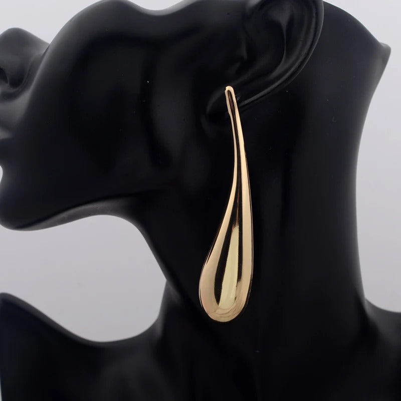 Women’s Long Water Drop Earrings Golden Metal Vintage Dangle