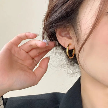 Classic Simple Round Hoop Earrings Women Circle Shiny Jewelry