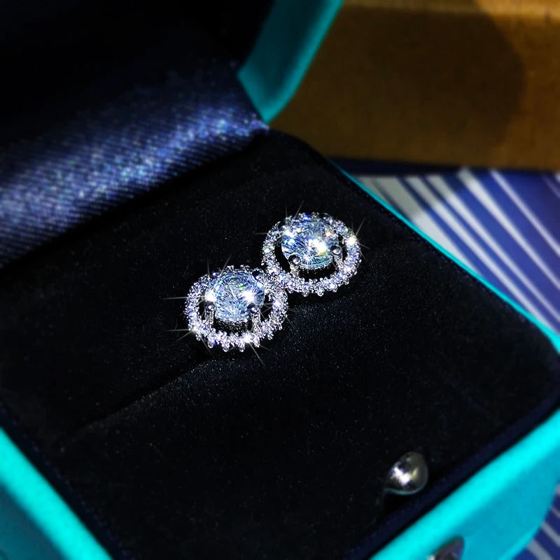 Silver High-End Fashion Jewelry White Zircon Round Earrings Exquisite Diamond-Studded Crystal Earrings Ladies Party
