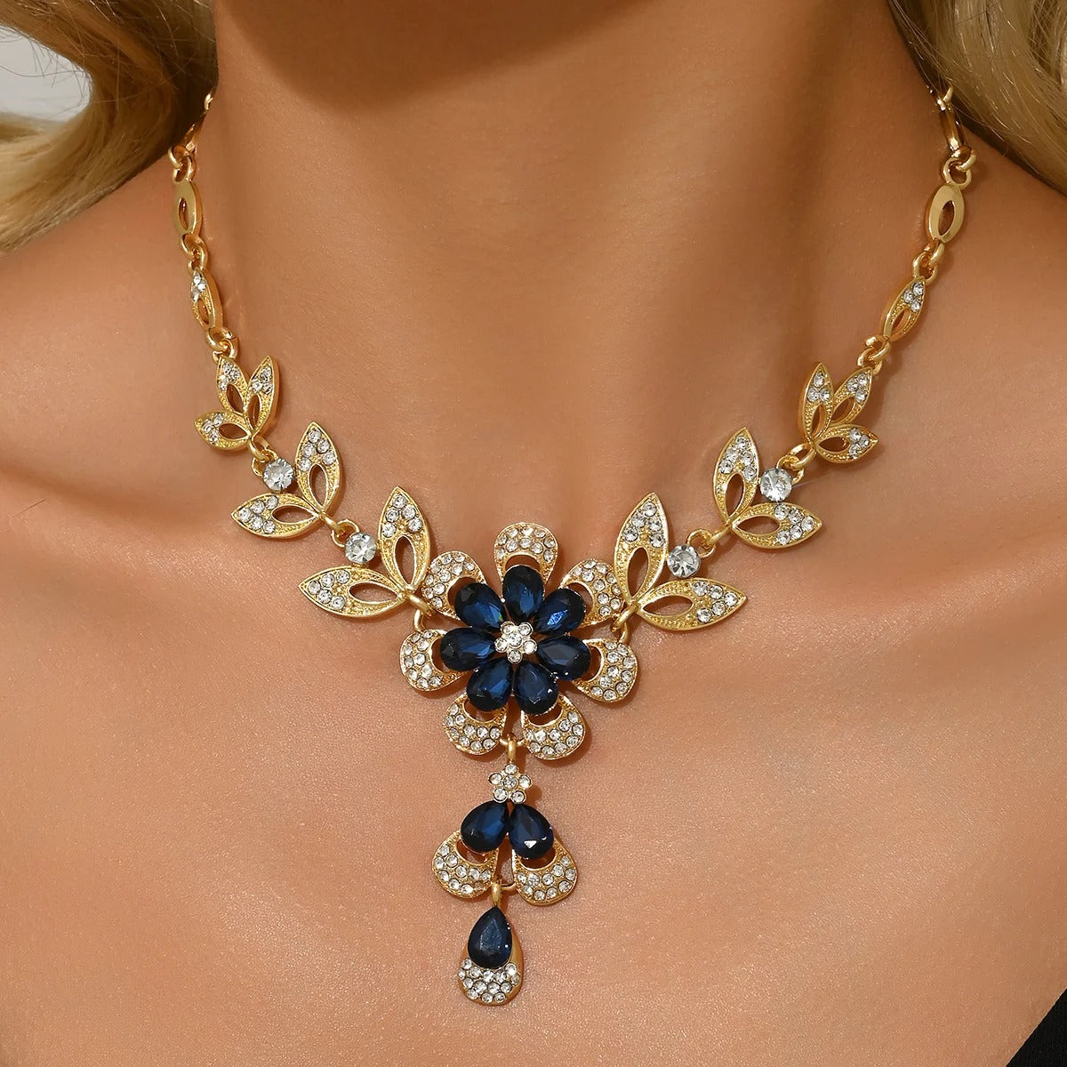 1PC Women's Fashion Flower Design Necklace Jewelry Suitable for Date, Party, Festival Gifts