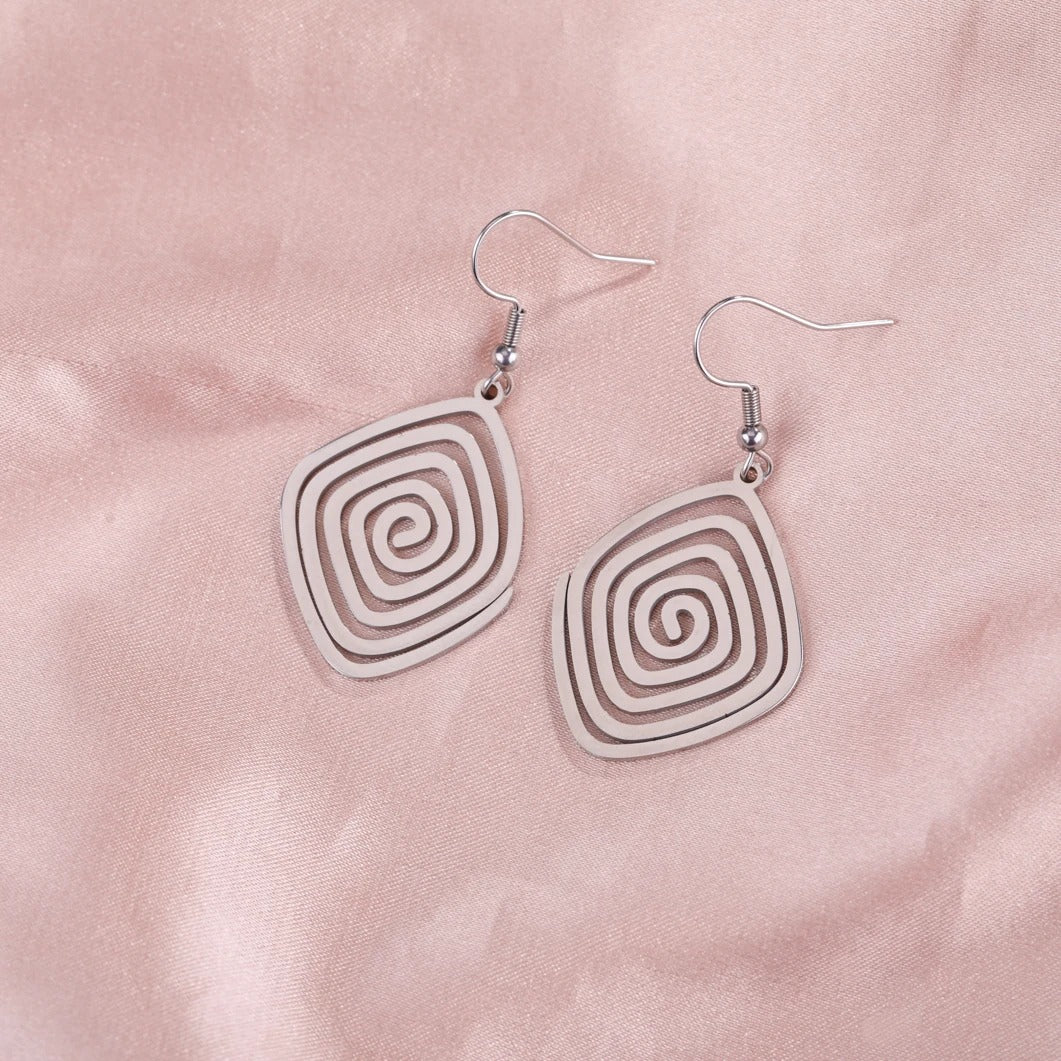 Swirl Geometric Earrings Women Trendy Gold Jewelry Gift