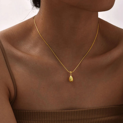 Sliding Water Droplet Pendant Necklace for Women, Waterproof Tear Pendant Necklaces, Gold Plated Stainless Steel Jewelry