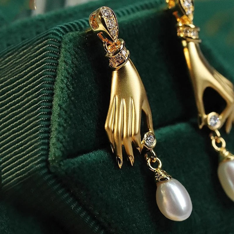 Novel Design Hand with Imitation Pearl Dangle Earrings for Women Hot Trendy Female Accessory Daily Wear Statement Jewelry