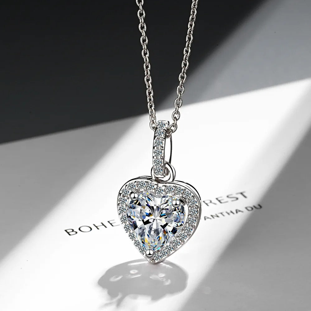 Silver Zircon Heart Pendant Necklaces For Women Luxury Designer Jewelry Gift Female Jewelry Trend 2025