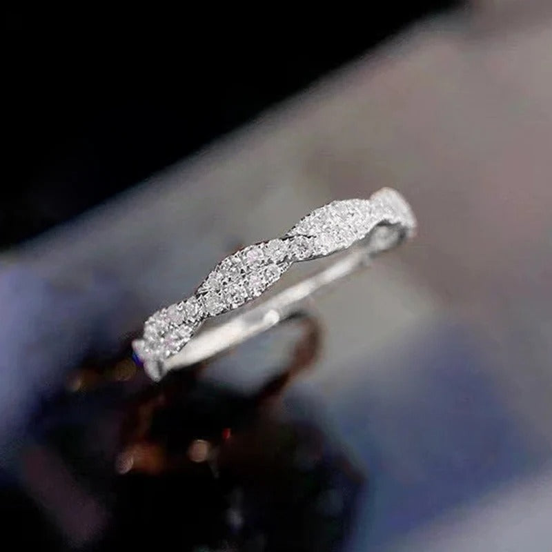 Twist Band CZ Ring for Women Bling Cubic Zirconia Wedding Band