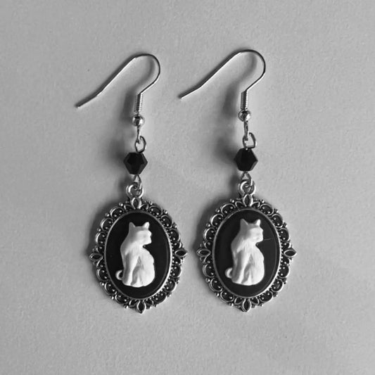 Exquisite Geometry Round Cat Earrings Women Silver Party Dangle