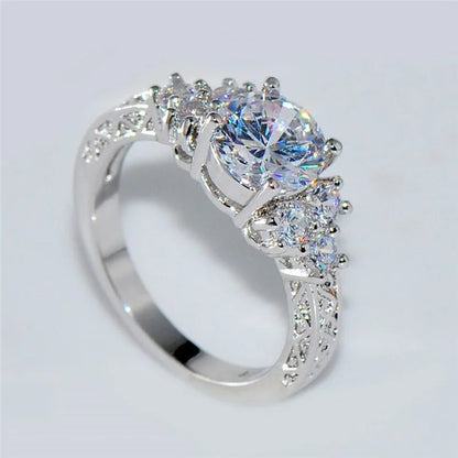 Exquisite Silver Fashion Ring Wedding & Engagement Jewelry