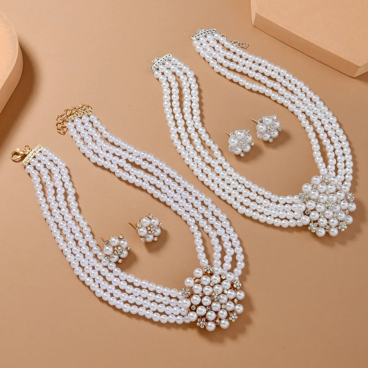 Alloy Pearl & Rhinestone Jewelry Elegant Necklace & Earrings
