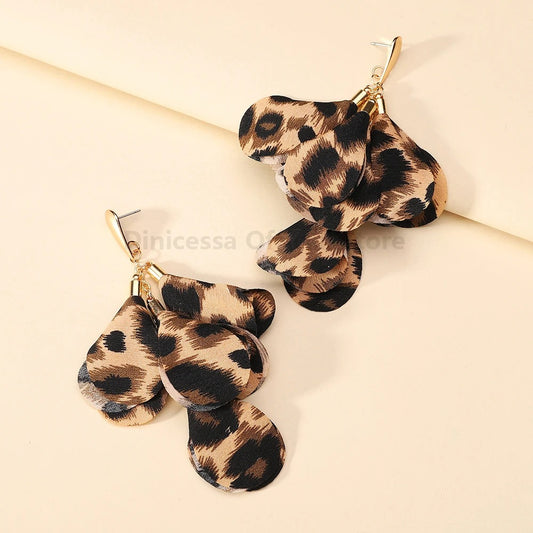 Elegant Leopard Flower Long Tassel Dangle Earrings For Women Luxury Designer Wedding Party Jewelry Ear Accessories