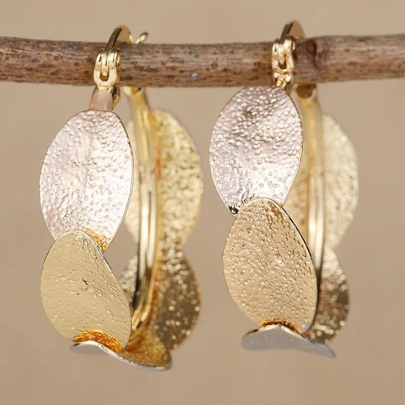 Exquisite Metal Oval Geometry Hoop Earrings Women Classic Jewelry
