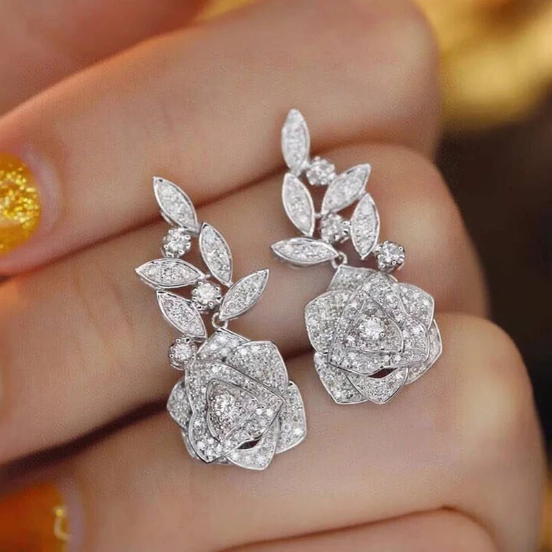 Romantic Flower Design Dangle Earrings for Women Silver Color Luxury Trendy Wedding Party Female Accessories New Jewelry