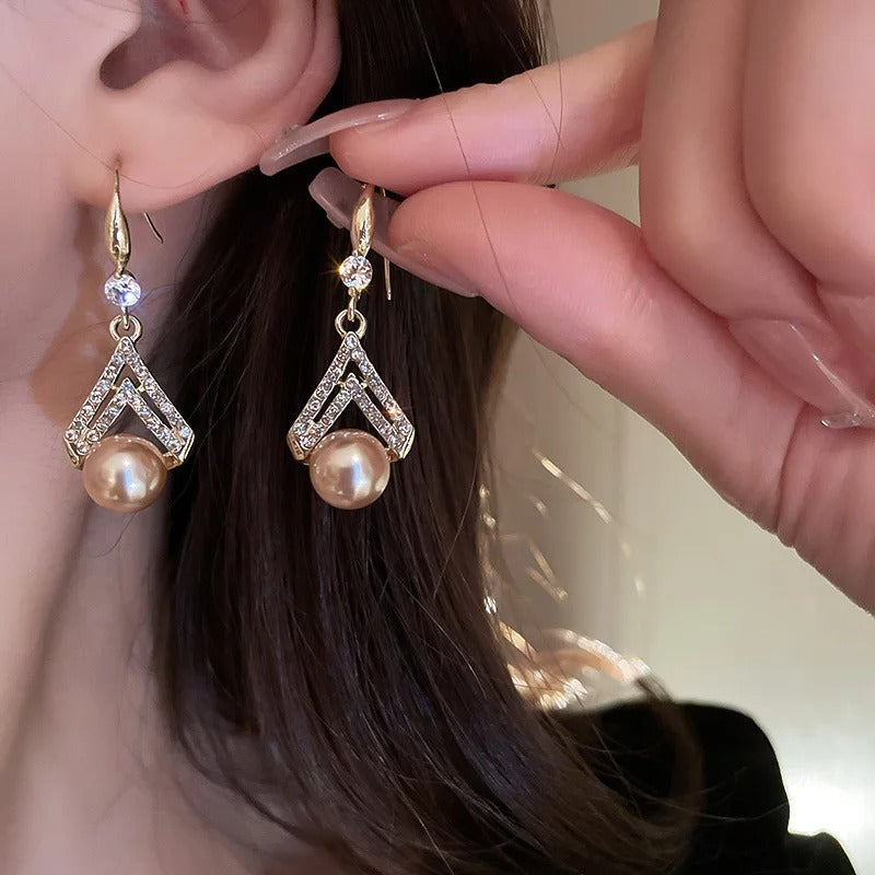 Luxury Pearl Dangle Earrings for Women Wedding Party