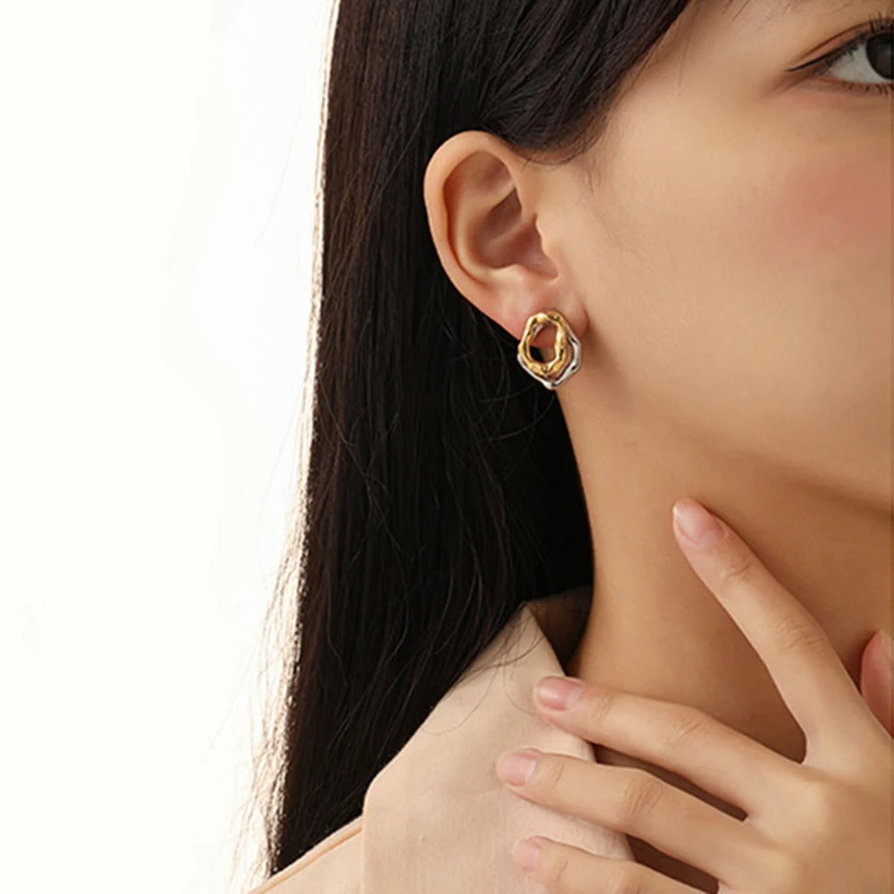 Women’s Bicolor Gold Silver Circle Earrings Hammered Geometric Design