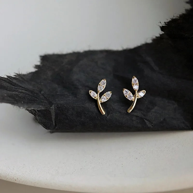 925 Sterling Silver French Simple Pavé Crystal Leaf Tree Life Stud Earrings Women Classic Plating 14k Gold Jewelry Gift