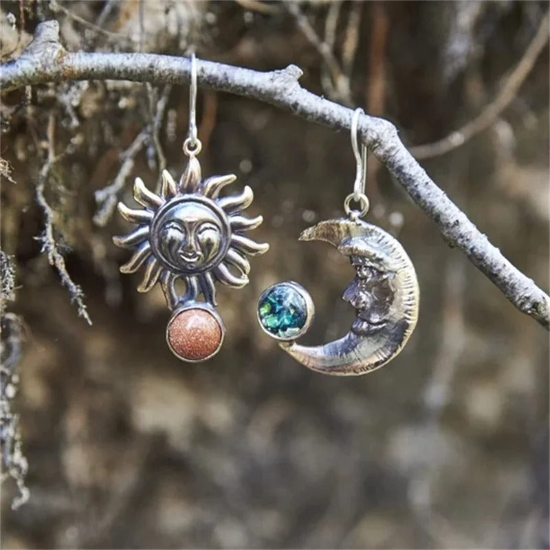 Vintage Silver Color Sun Moon Round Fashion Red Blue Stone Earrings for Women Dangle Jewelry