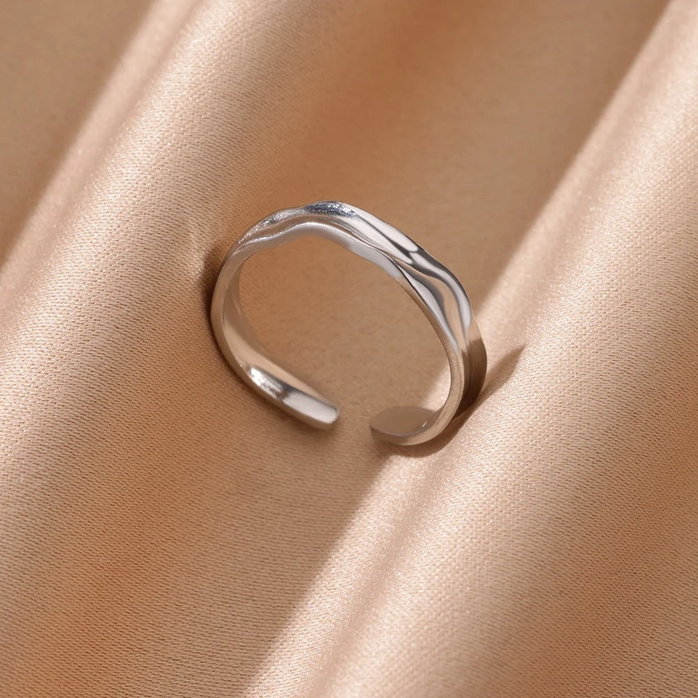 Minimalist Gold Open Ring – Stainless Steel Textured Adjustable Wedding Jewelry for Women.