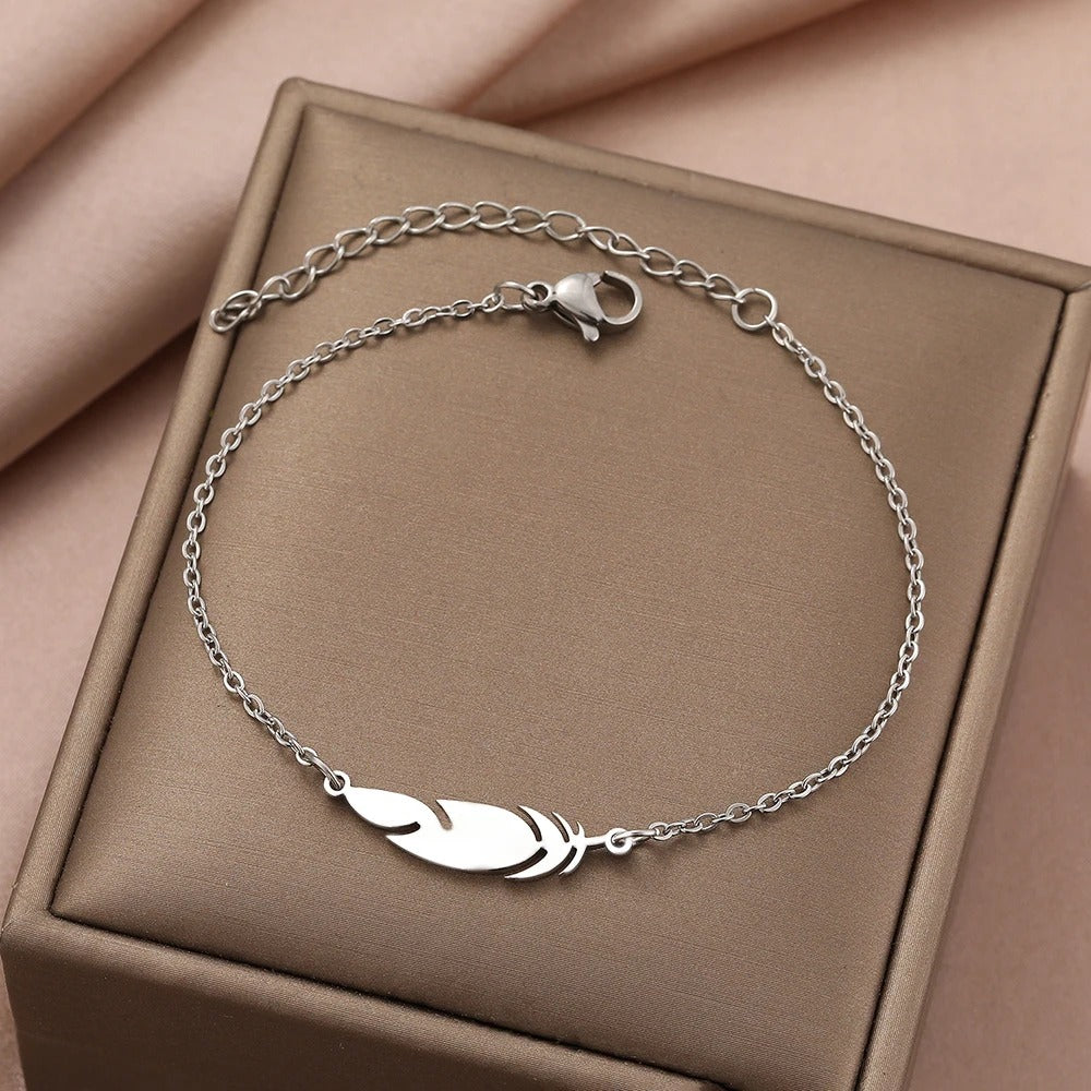 Classic Stainless Steel Feather Design Chain Bracelet Women Jewelry