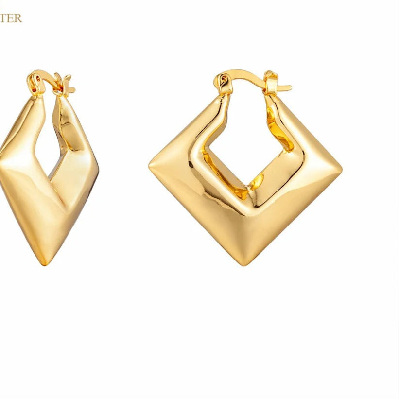 Hollow Square Geometry Hoop Earrings Hypoallergenic Gold Plated Stainless Steel Accessories OL Women Decoration Fashion Jewelry