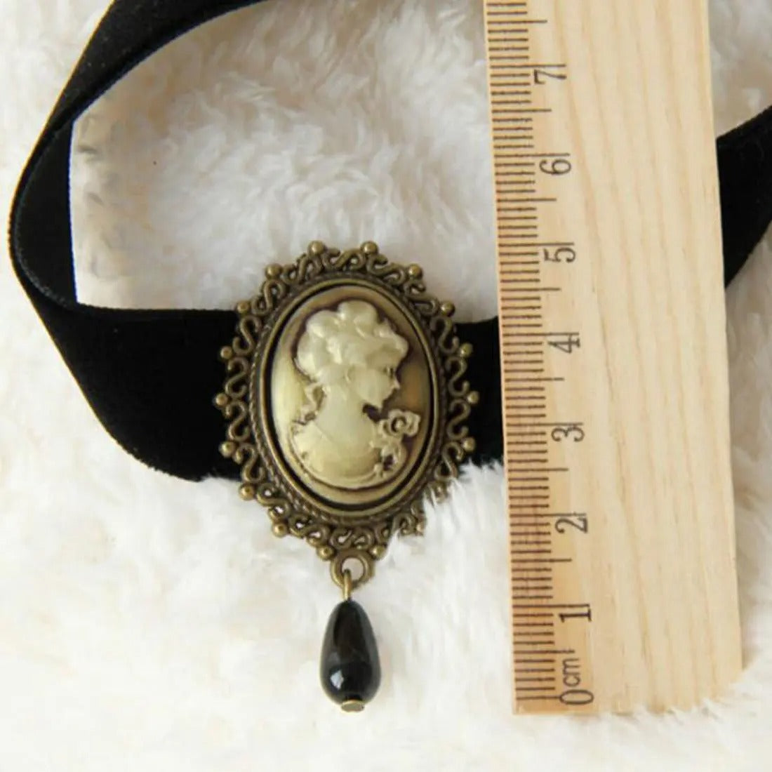 Gothic Retro Black Victorian Cameo Choker Pearl Bead Velvet Pendent Necklace for Women and Girls
