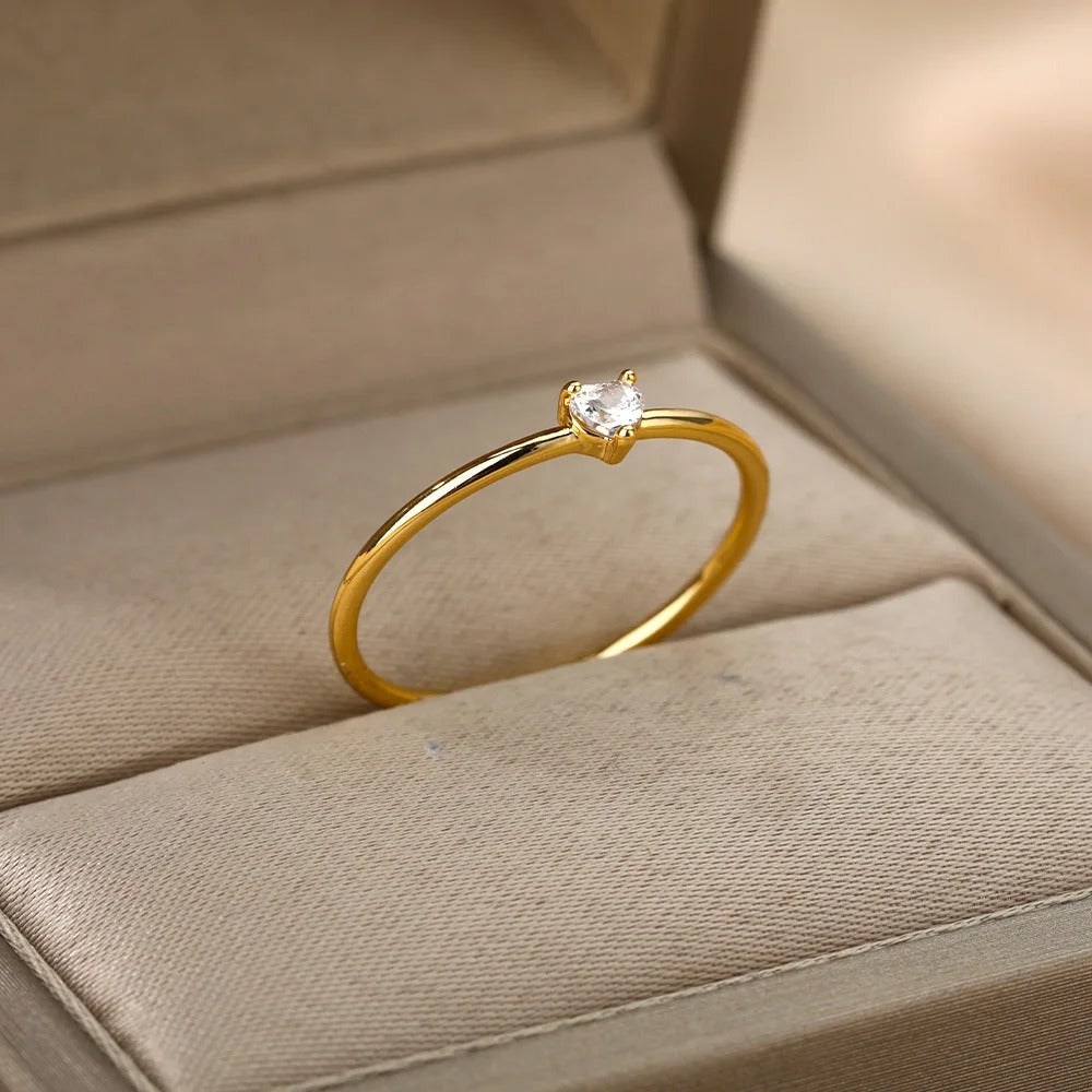 Women's Little Heart Zircon Ring Minimalist Stainless Steel Jewelry Gift