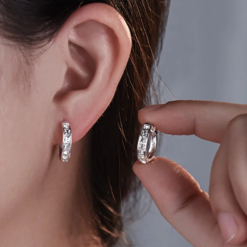 Shining Zircon Round Earrings Women Sterling Silver Fashion Jewelry