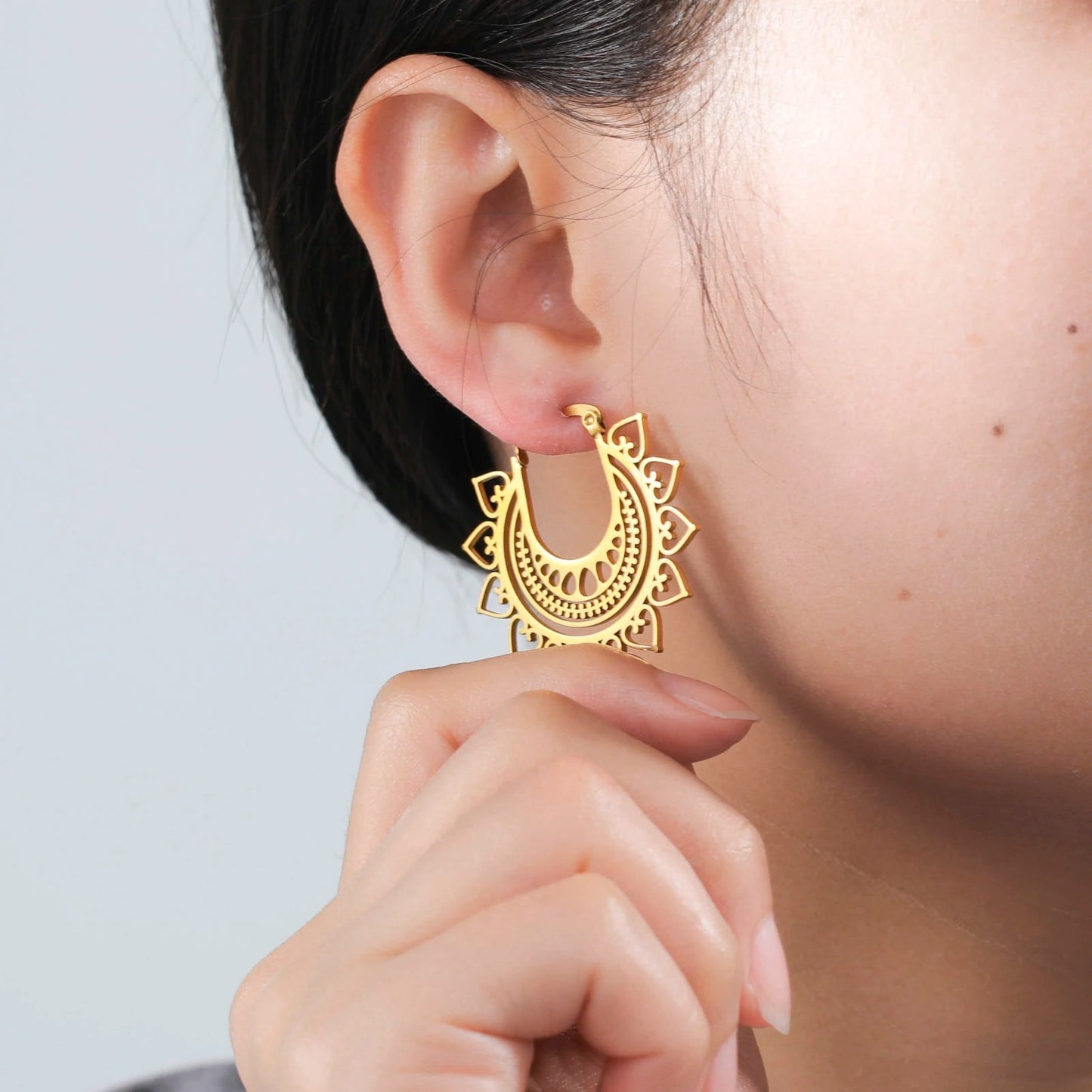 Women Gold Lotus Flower Hoop Earrings Ethnic Mandala Wedding Jewelry Gift