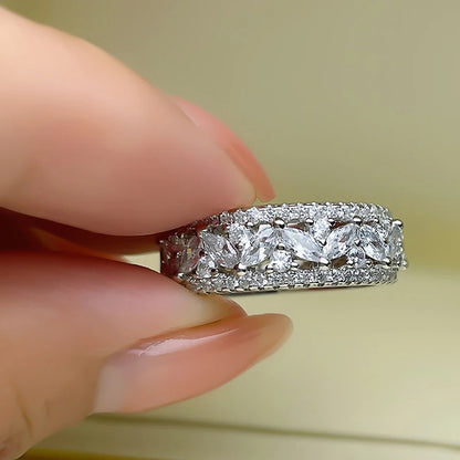 Brilliant Zirconia Women’s Wedding & Engagement Ring
