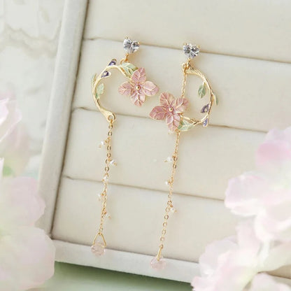 2025 New Korean Style Flower Dangle Earrings for Women Shiny Rhinestone Long Tassel Cute Cat Earring Sweet Jewelry