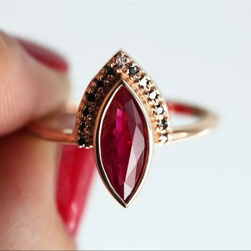 Fashion Red Zircon Stones Rose Gold Color Rings for Women Classic Metal Bridal Wedding Rings Set Jewelry