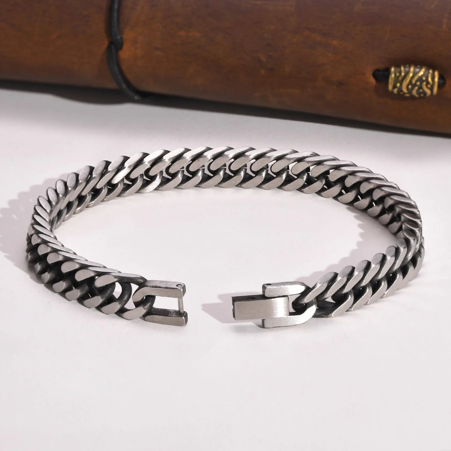Vnox Chunky Cuban Chain Bracelet Vintage Stainless Steel Men’s Jewelry