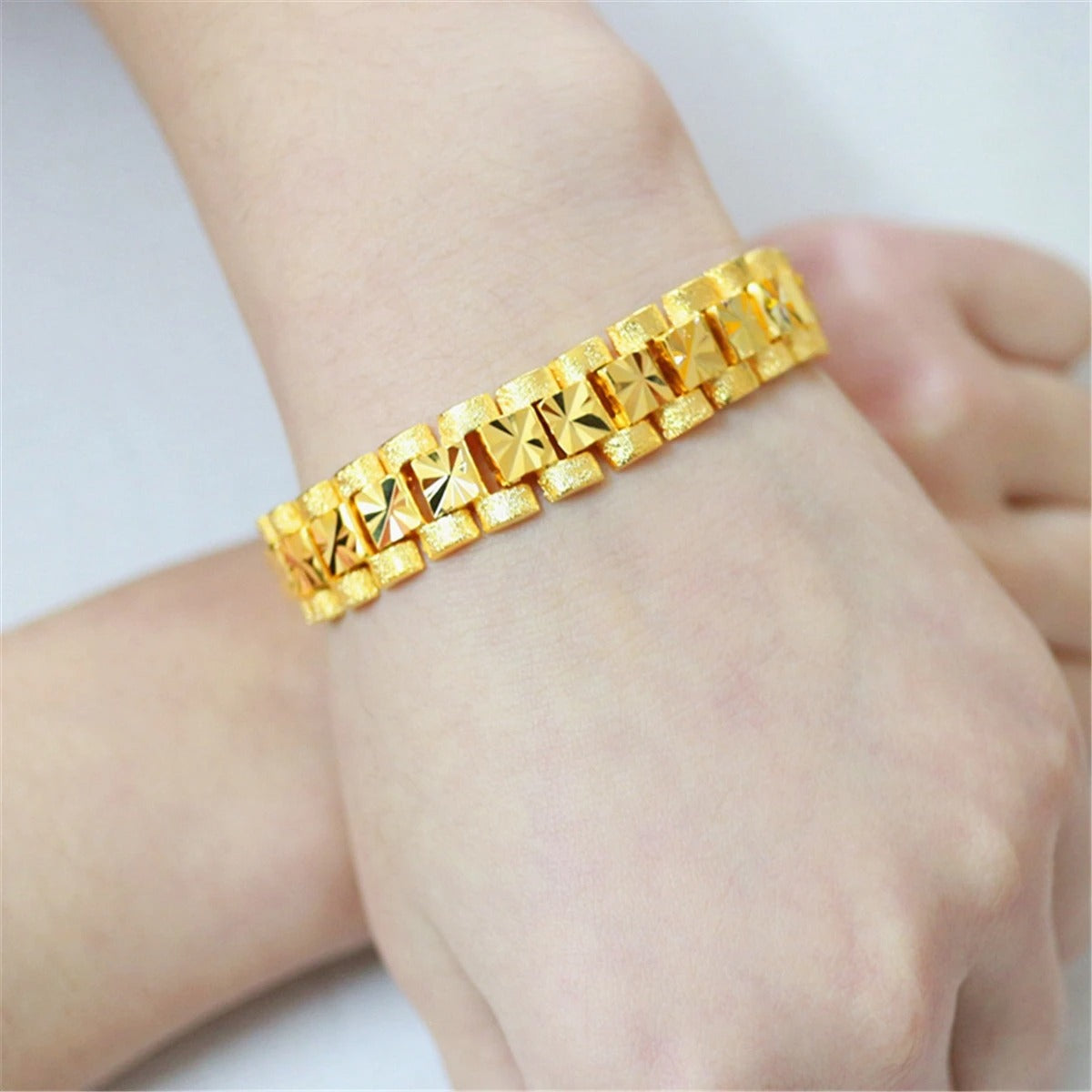 Gold Plated Tank Chain Bracelet & Bangles for Women Wristband Vintage Jewelry Accessories Gifts