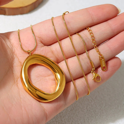 Stainless Steel Irregular Pendant Necklace for Women Snake Bone Chains Trendy 18K Gold Plated Jewelry