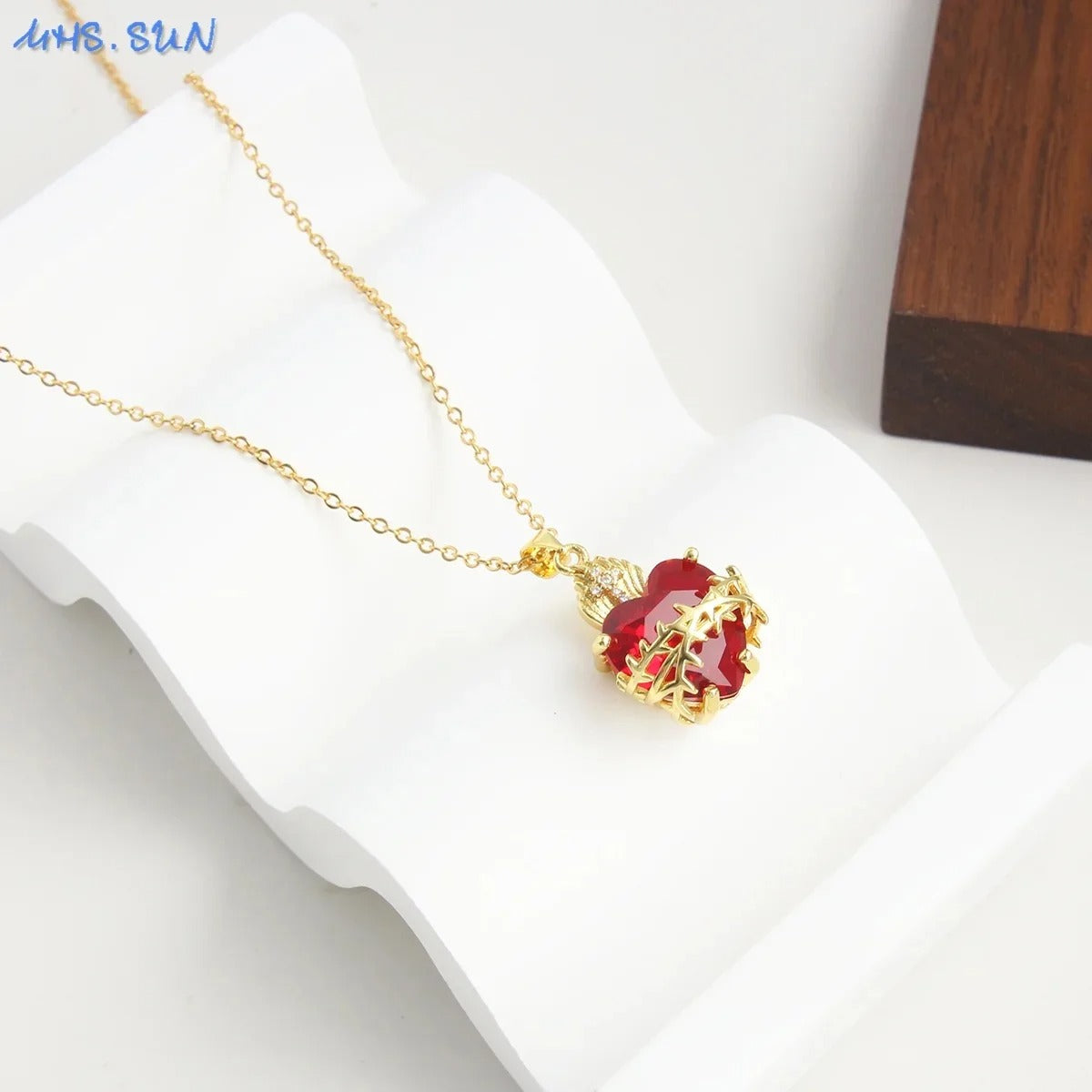 Gold Plated Sacred Heart of Jesus Cross Necklace Red Zircon Religious Catholic Pendant Necklaces For Women Girls Jewelry