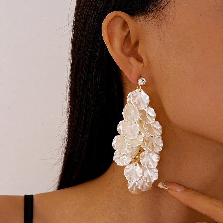 Long Shell Shaped Dangle Earrings for Women Fashion Jewelry
