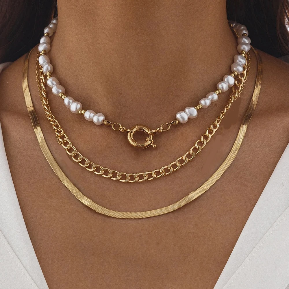 Elegant Irregular Pearl Multi-layer Necklace Heart Pendant Choker Necklace For Girls Jewelry Trend Vacation Wedding Gifts