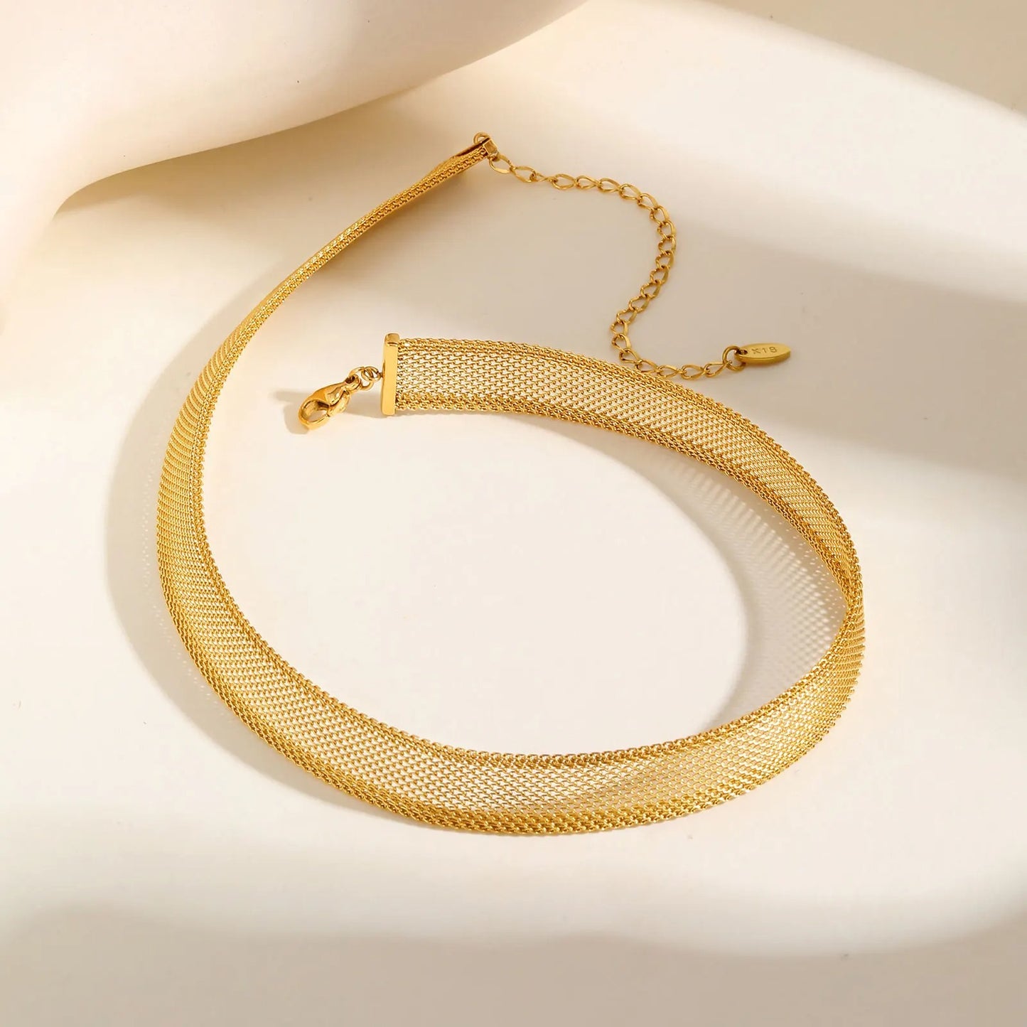 Gold Plated Hollow Mesh Choker Necklace for Women,Stainless Steel Waterproof Necklaces,Fashion Jewelry Gift