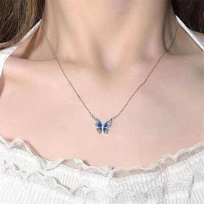 Simple Gradient Color Butterfly Pendant Necklace Fashionable Collarbone Chain Necklace For Women Trendy Jewelry Accessories