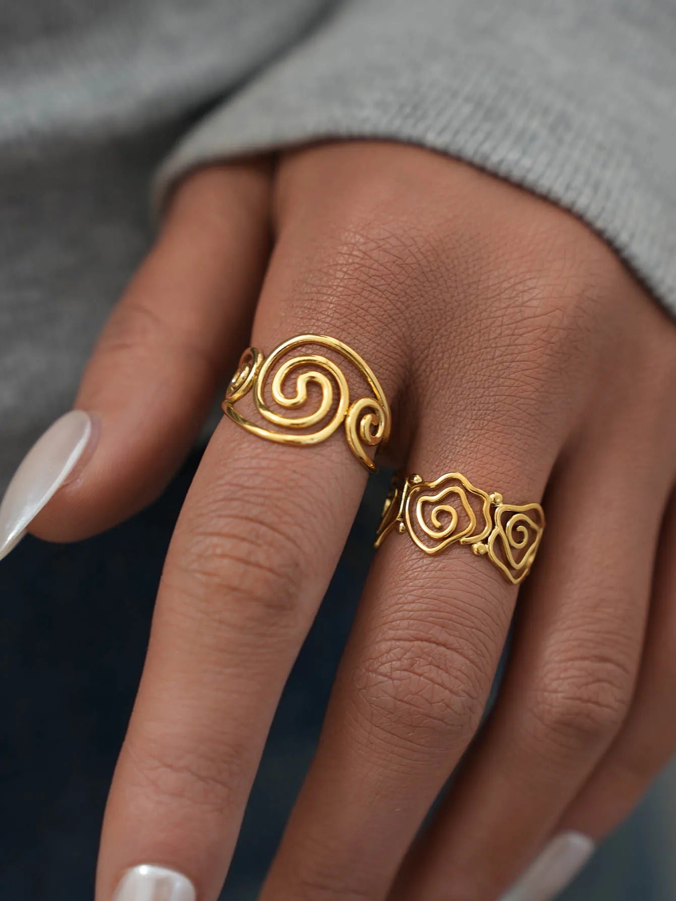 Stainless Steel Spiral Open Ring for Women – 18K Gold Plated Adjustable Waterproof Jewelry