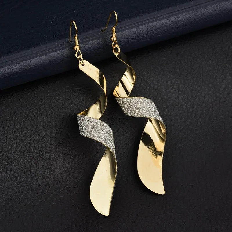 Tassel Earrings 2025 Trendy Frosted Stud Earrings Long Earring Women Sexy Girls Jewelry Fashion Punk Metal