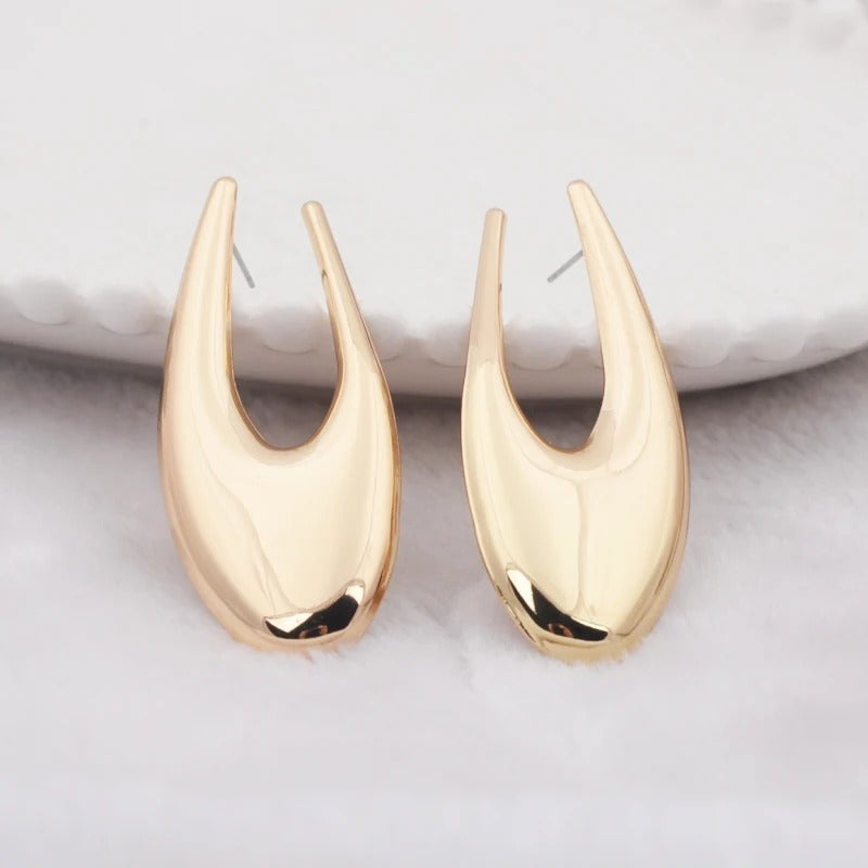 Exaggerated Hollow Hanging Earrings Women Fashion Jewelry