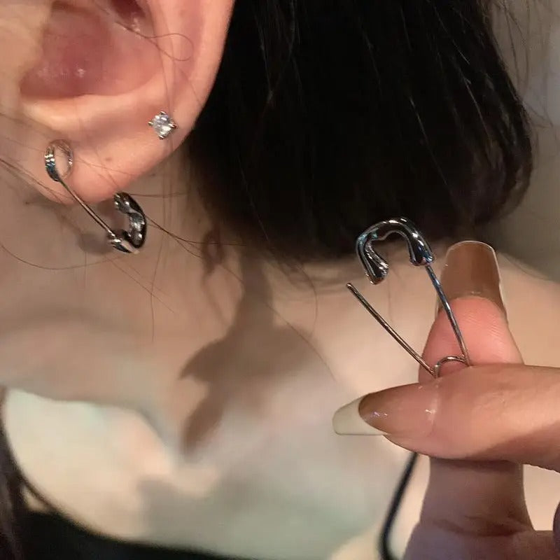 Creative Unisex Punk Rock Style Safety Pin Ear Hook Stud Earrings Metal Pin Earring Jewelry for Women Men
