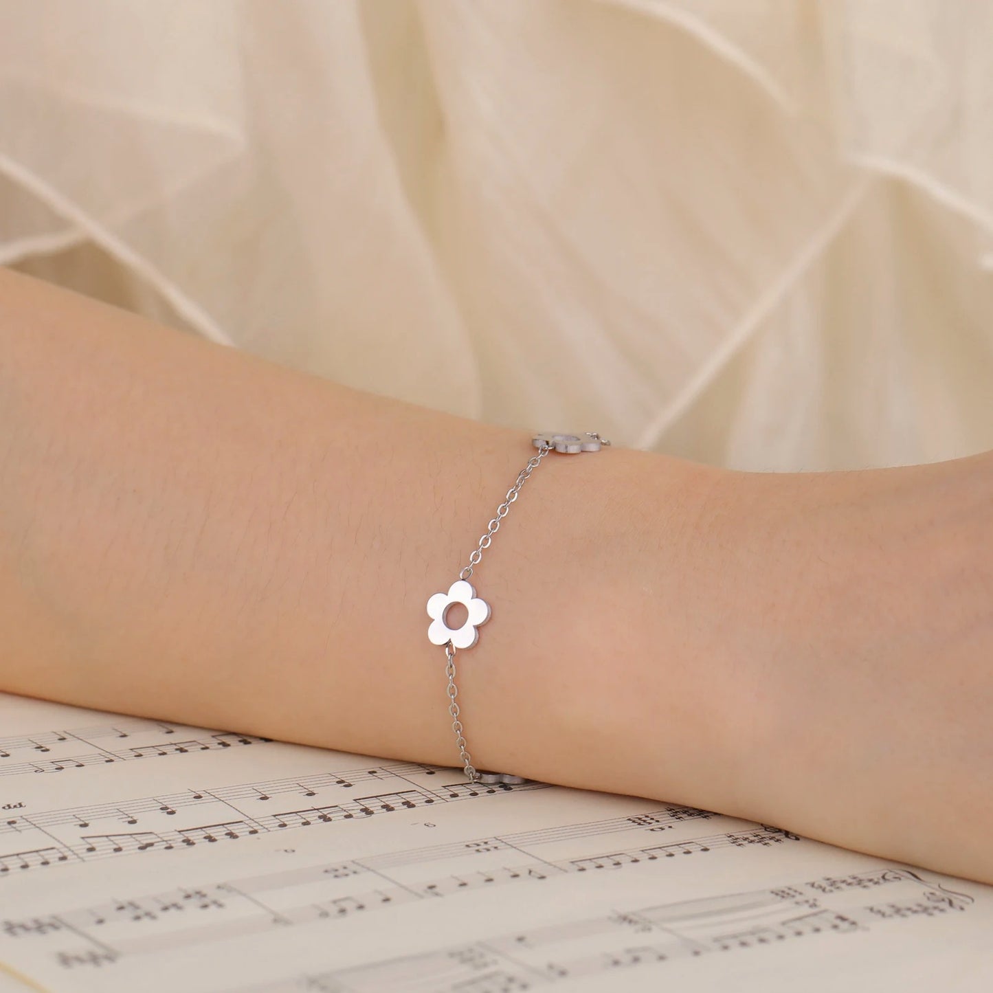 Gold Stainless Steel Flower Bracelet for Women Adjustable Charm Jewelry