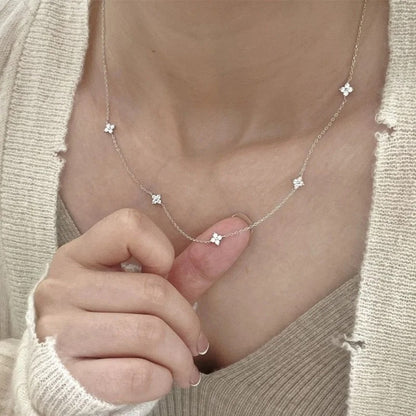 Four-Leaf Flower Zircon Necklace Elegant Lucky Choker Women