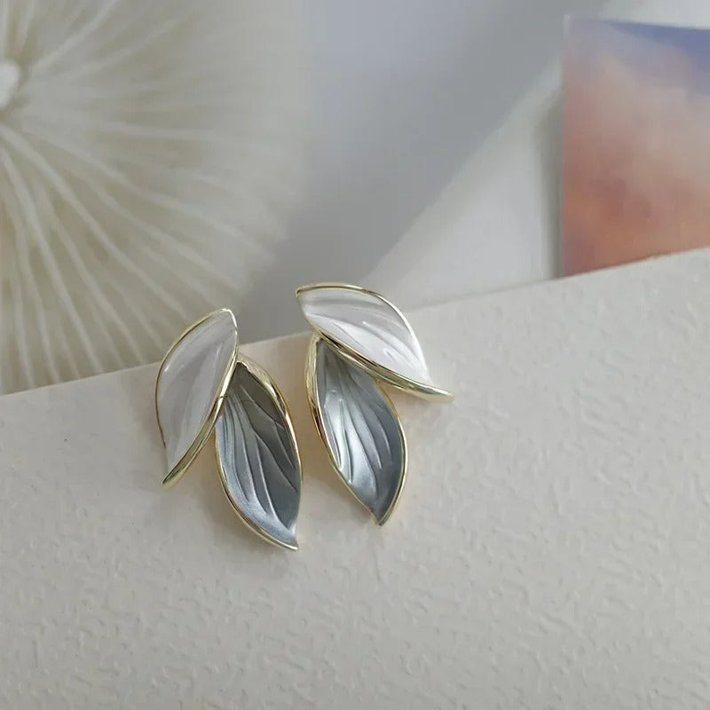 Korean Grey Leaf Stud Earrings for Women Trendy Sweet Fashion Jewelry