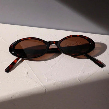 Small Oval Leopard Sunglasses Women’s Retro Fashion