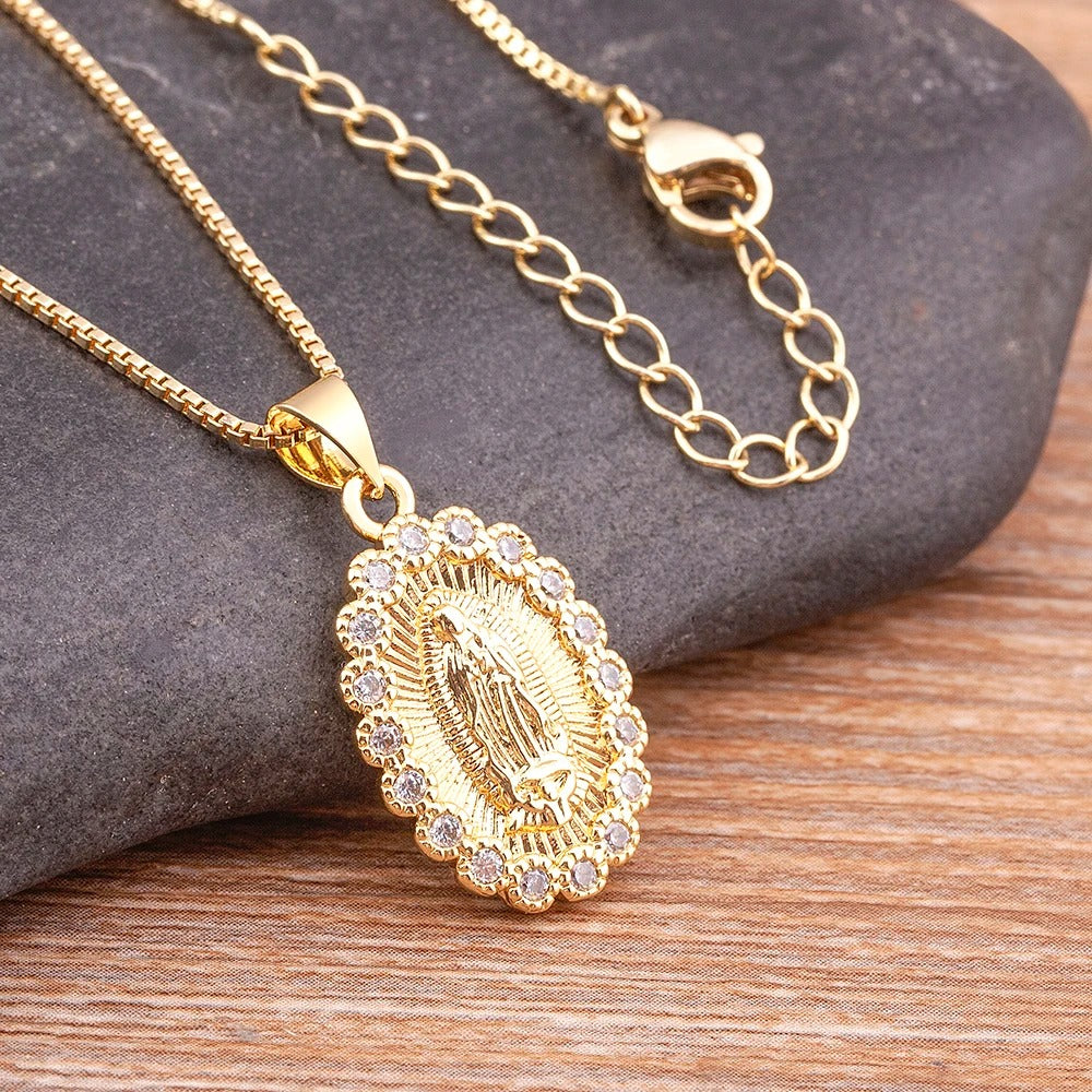 Gold Plated Copper Zircon Pendant Necklace for Women Handmade