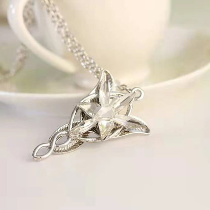 Fashionable The Lord of the Rings and the Angel Princess perfectly combine the necklace of Warcraft