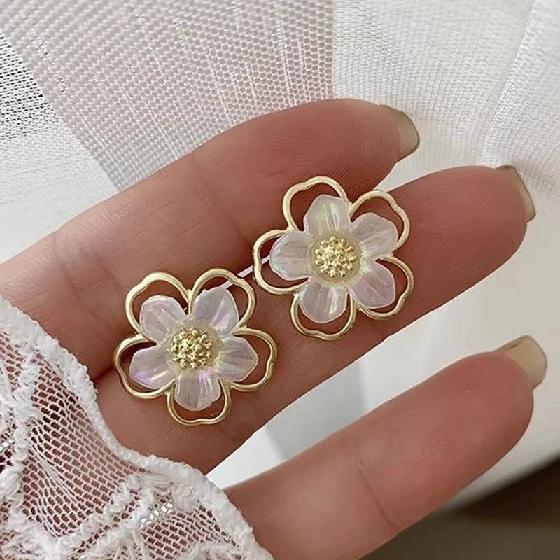 Cute White Flower Earrings for Women – Floral Acrylic Studs